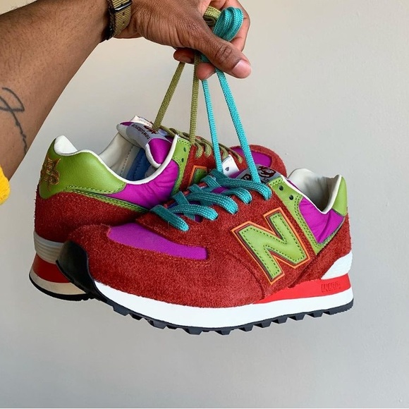 Stray Rats X New Balance 574 Retro Limited Edition Collaboration Sneakers - Red - Picture 13 of 16